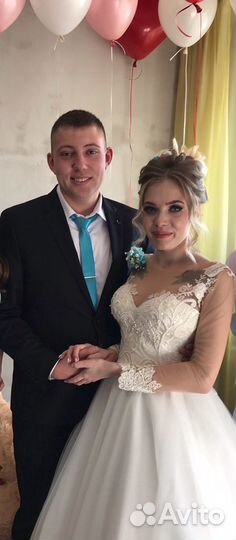 Свадебное платье