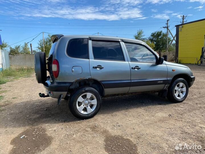Chevrolet Niva, 2008
