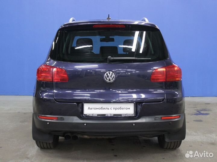 Volkswagen Tiguan, 2012