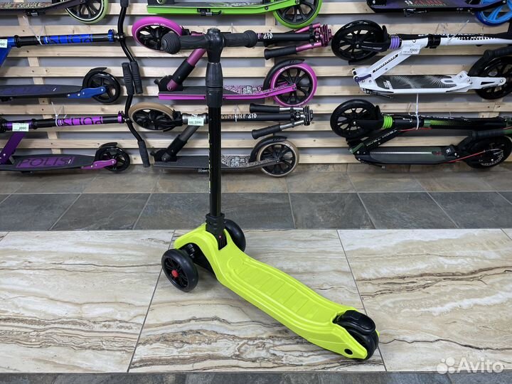 Самокат детский трехколесный