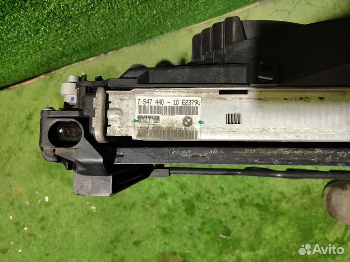 Радиатор вентилятор диффузор BMW E81 E87 E90 E84