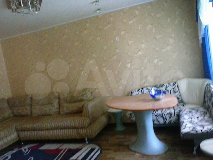 2-к. квартира, 55 м², 1/5 эт.