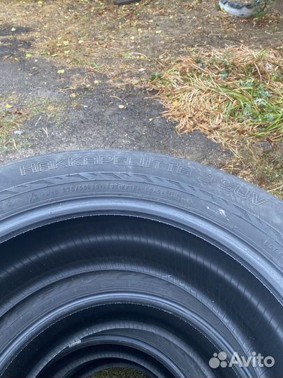 Nokian Tyres Hakkapeliitta 9 SUV 275/50 R20