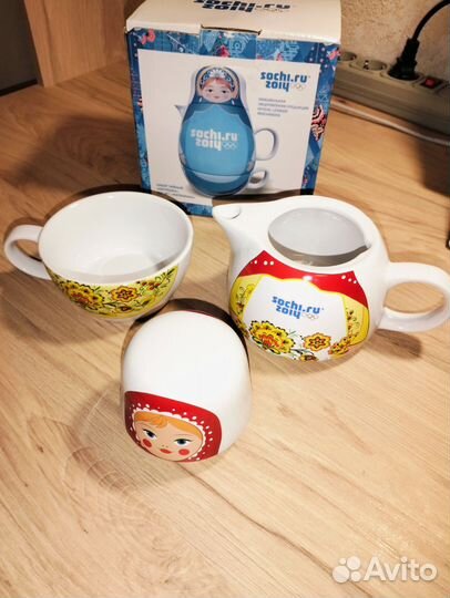 Чайный набор Матрёшка (чашка + чайник) Сочи 2014