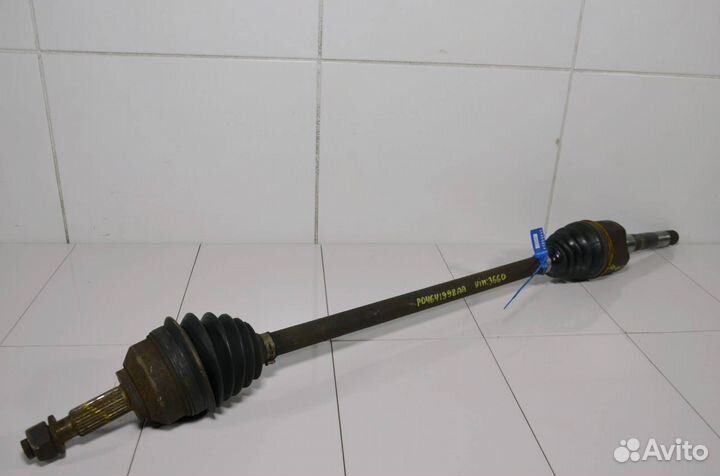 Приводной вал передний правый Dodge Caravan 4