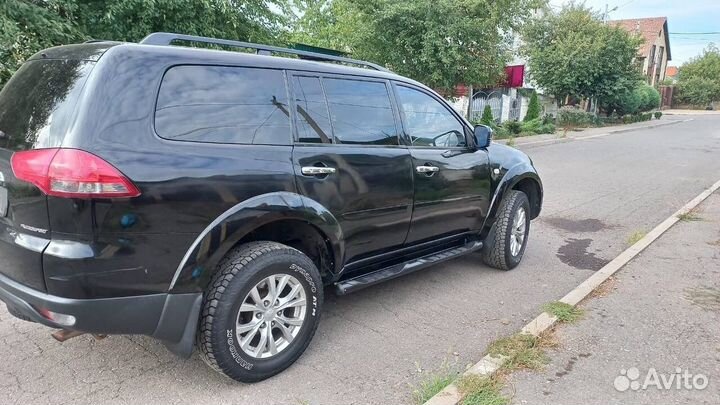 Mitsubishi Pajero Sport 2.5 AT, 2014, 177 600 км