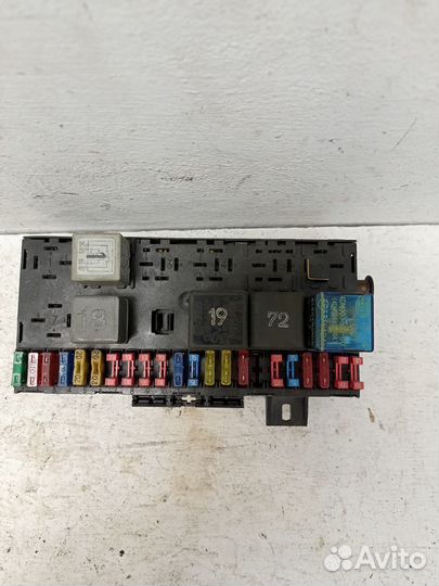 Блок предохранителей