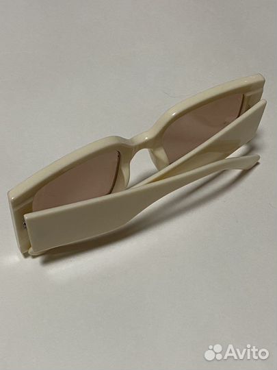 Солнцезащитные очки женские