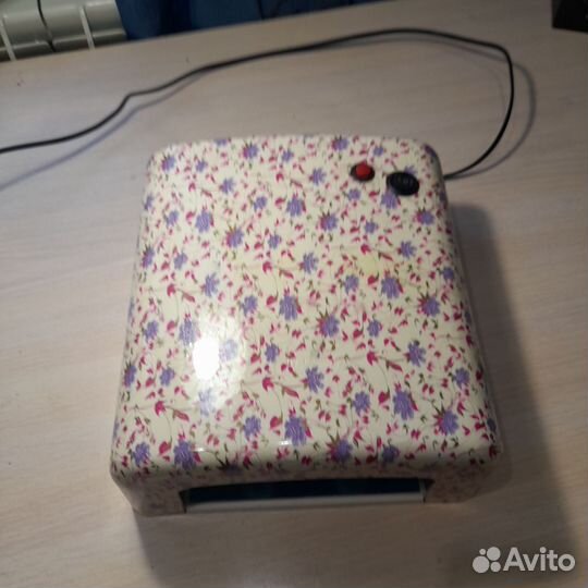 Уф лампа для ногтей