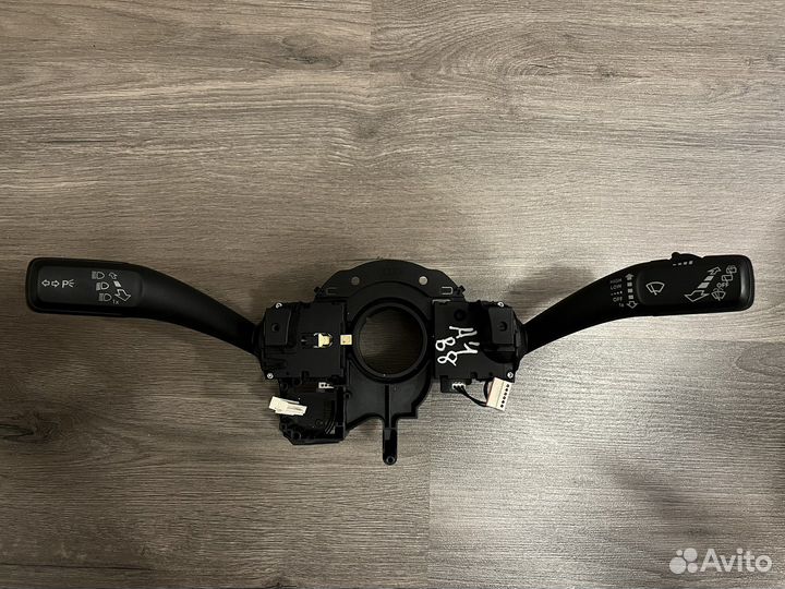 Подрулевой переключатель Audi a4b8 8K0953502BC