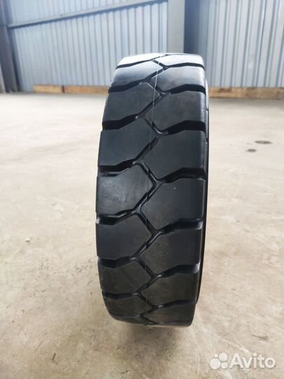 Galaxy 5,00-8/3,00 Yardmaster SDS (SH) Цельнолитая