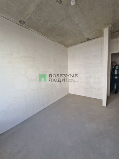 2-к. квартира, 58 м², 2/9 эт.