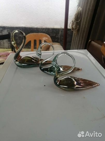 Статуэтка лебедь