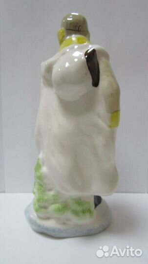 Фарфоровая Статуэтка башкир-солдат тфз СССР