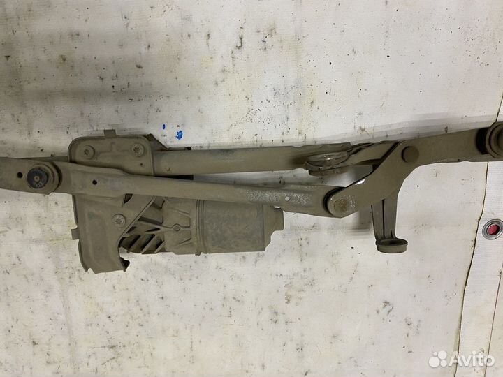 Трапеция /мотор дворников Peugeot 308