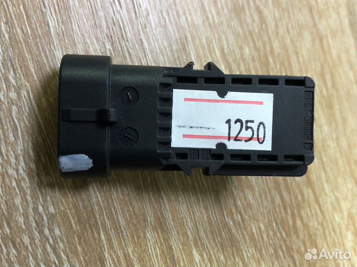 Датчик давления воздуха Веста renault