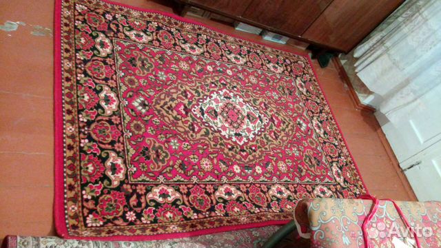 Ковер шерстяной новый