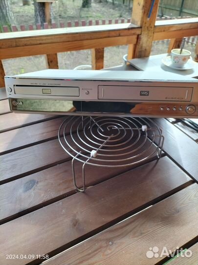 Dvd рекордер lgDvr 548X