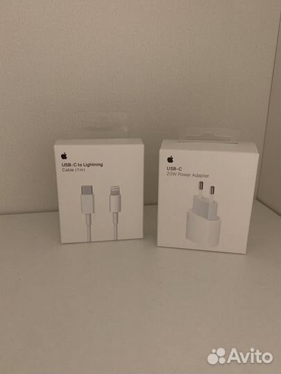 Зарядное устройство на iPhone 20w