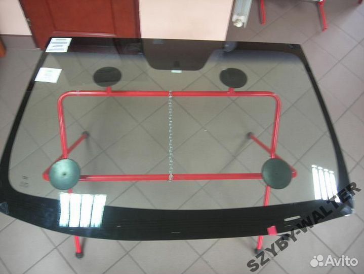 Лобовое стекло Hyundai i40