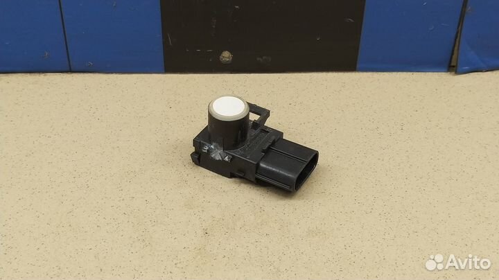 Датчик парковки Land Cruiser (150) -Prado 2009