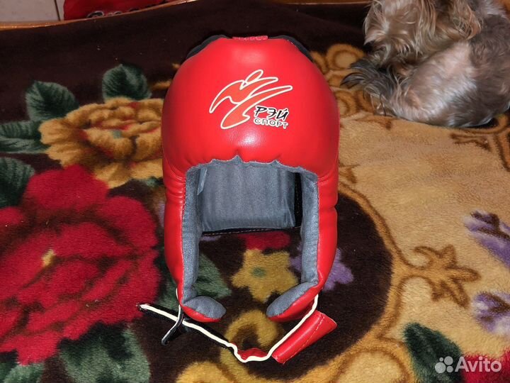 Шлем для единоборств