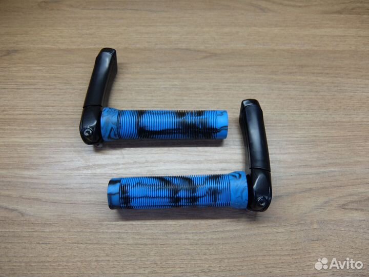 Грипсы (ручки) велосипедные New Rubber с рогами