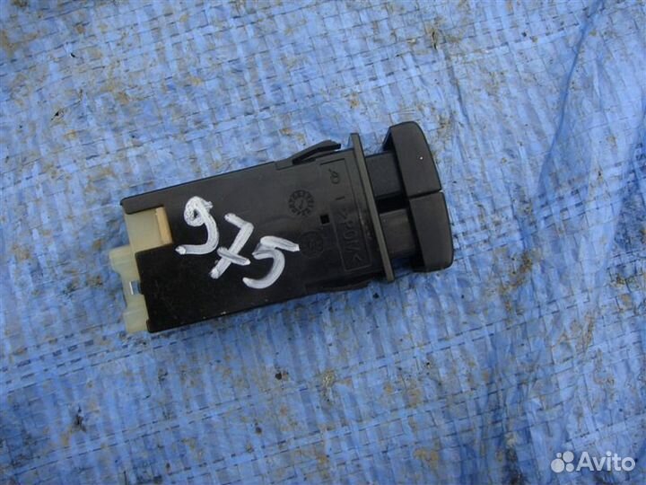 Переключатель стеклоочистителей Suzuki Jimny JB23W