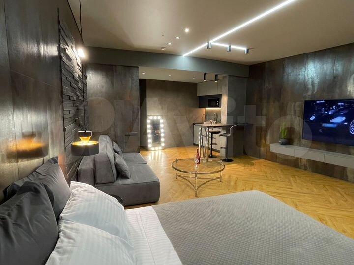 Квартира-студия, 53 м², 14/17 эт.