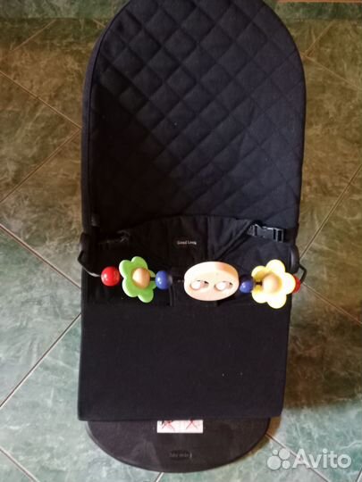 Шезлонг детский