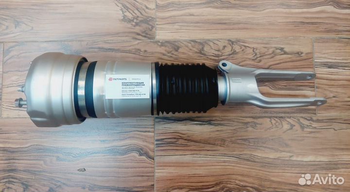 Пневмостойка передняя Porsche Panamera