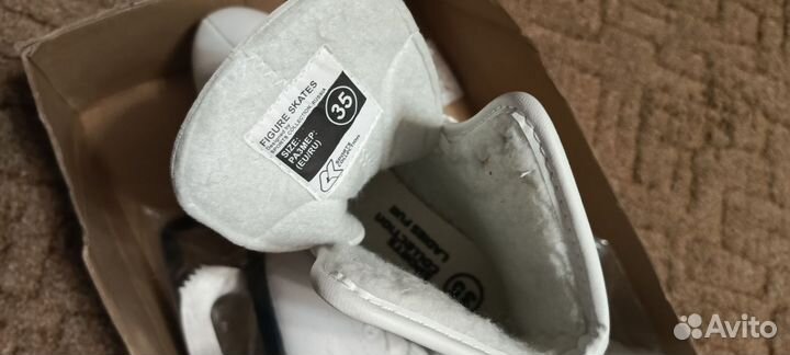 Коньки фигурные 35 размер для девочки