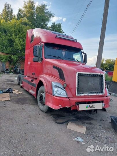 Volvo VNL 670, 2003