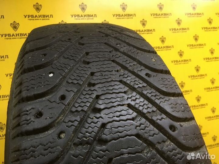 Goodyear UltraGrip 500 235/60 R18 107T