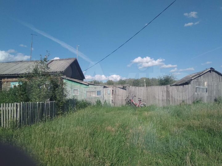 Дом 26,5 м² на участке 1 сот.