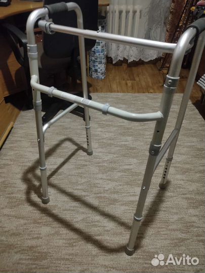 Трость,костыли,ходунки