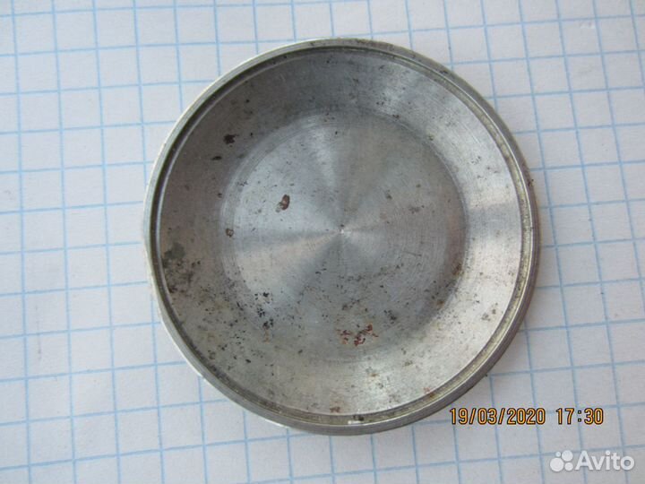 Крышка к карманным часам ракета