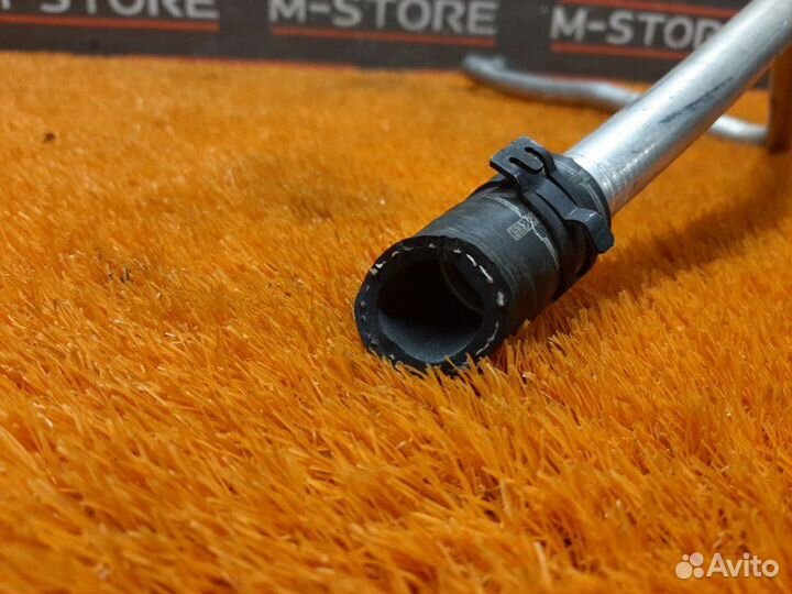 Патрубок системы охлаждения Volkswagen Touareg 7L