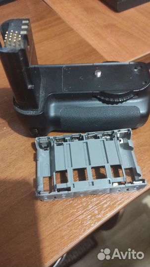 Батарейный блок MK-D90 для Nikon D90, D80