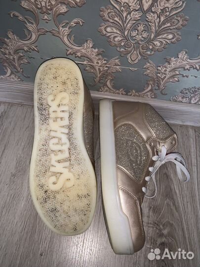 Кроссовки Skechers