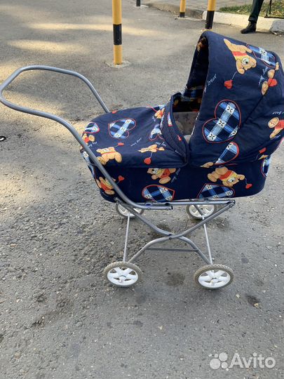 Коляска для куклы