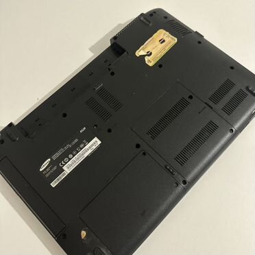 Ноутбук samsung