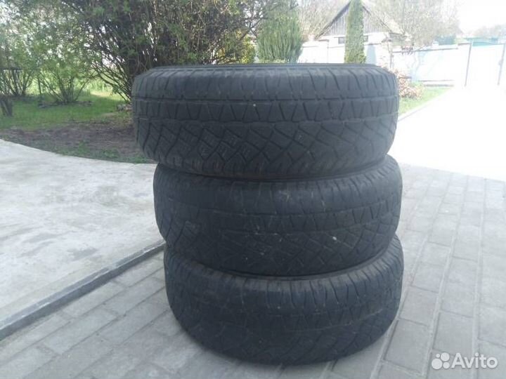Michelin CrossClimate 245/70 R16 и 245/70 R16 70C