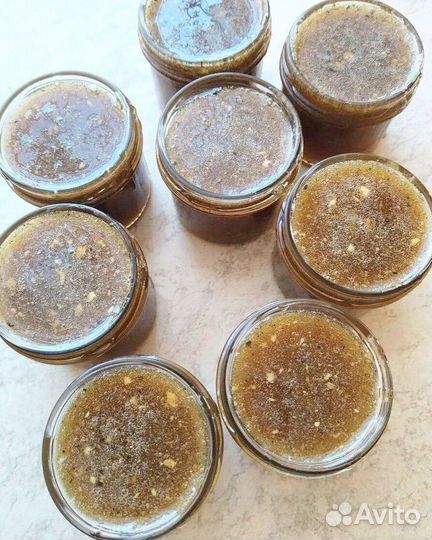 Нежный воздушный мед