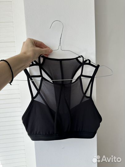 Топ женский reebok оригинал xs