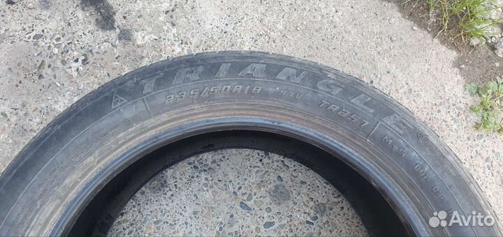 Triangle TR257 235/50 R18