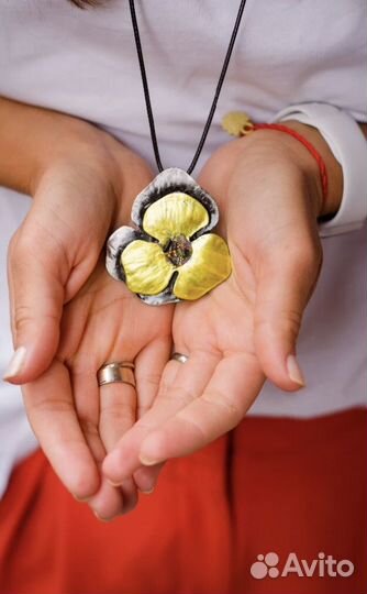 Новый брошь кулон цветок бохо