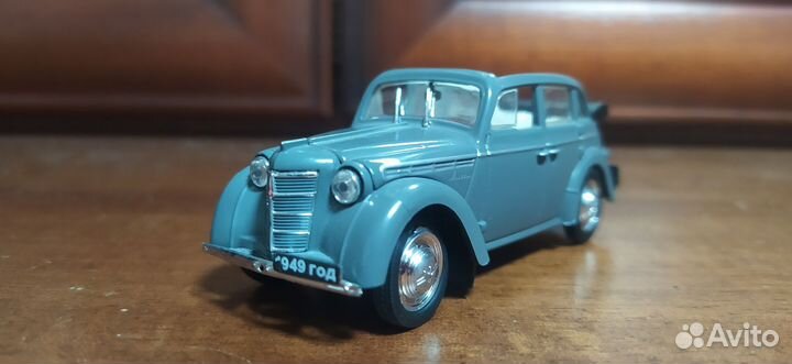 Москвич 400-420А 1:43 нап Наш Автопром