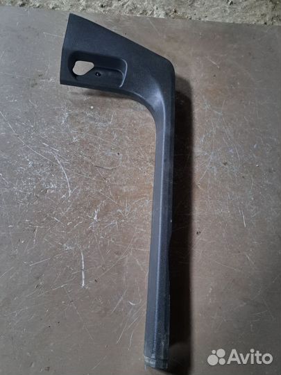 Накладка порога левый Skoda Fabia