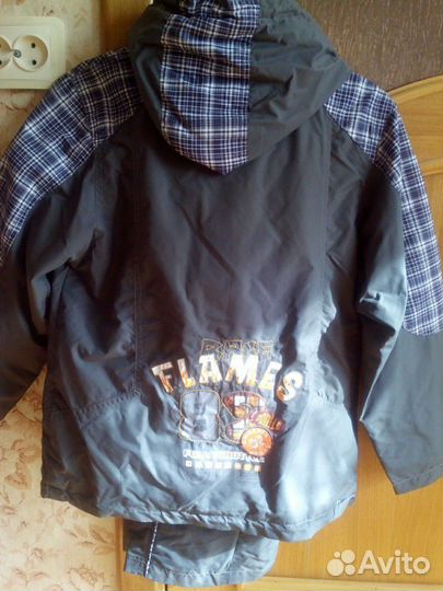 Новый осенний костюм на мальчика размер 128